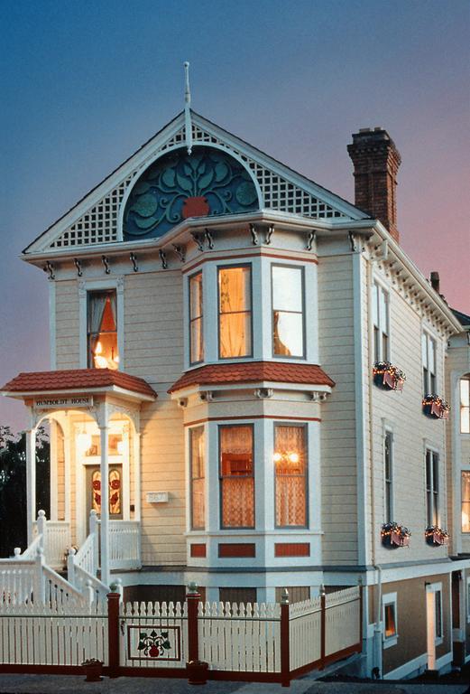 Humboldt House Bed & Breakfast ビクトリア エクステリア 写真