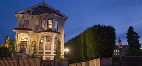 Humboldt House Bed & Breakfast ビクトリア エクステリア 写真